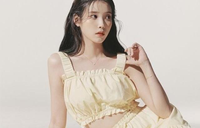 아이유 포토.