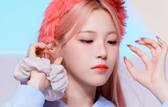 프로미스나인 백지헌