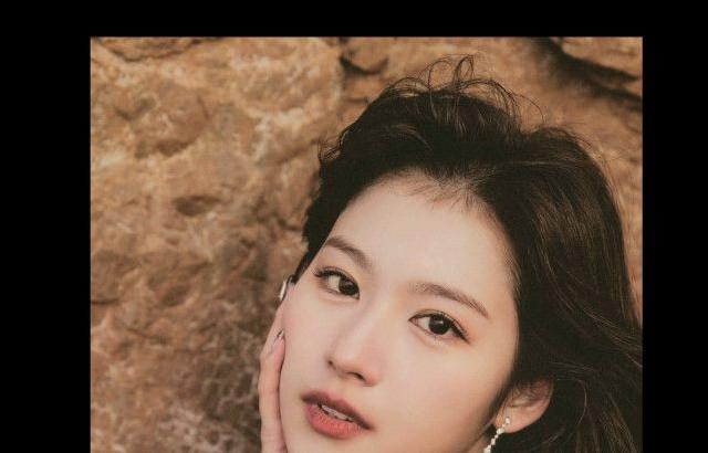 트와이스 사나
