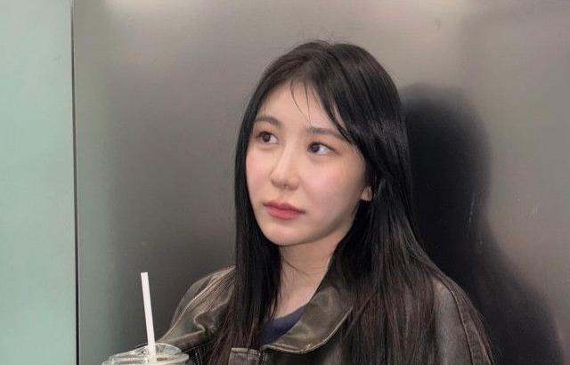이채연