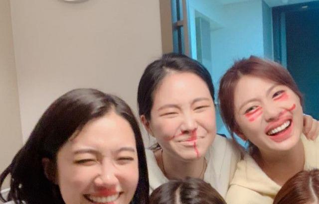 에이핑크 초롱,하영 인스타