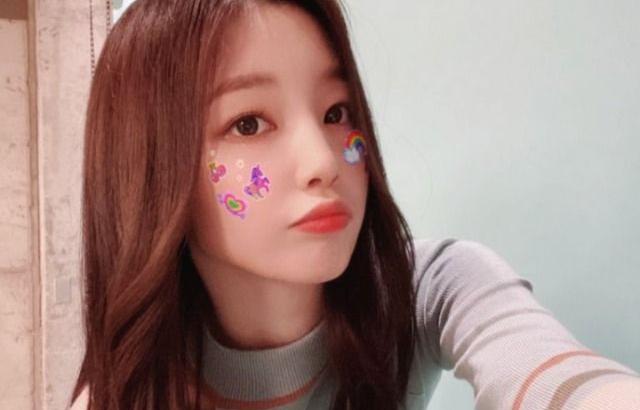 연희 셀카 3장