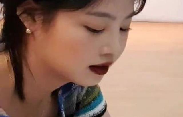 방심하는 여자아이들 수진