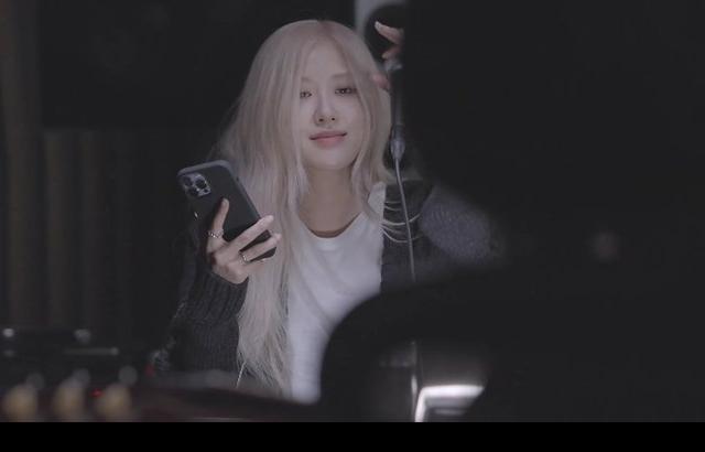 BLACKPINK Rose