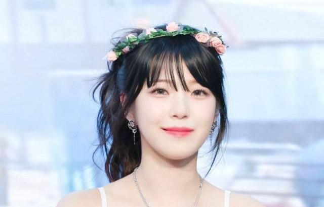 프로미스나인 백지헌