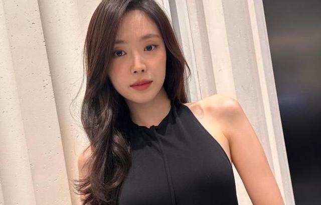 손나은