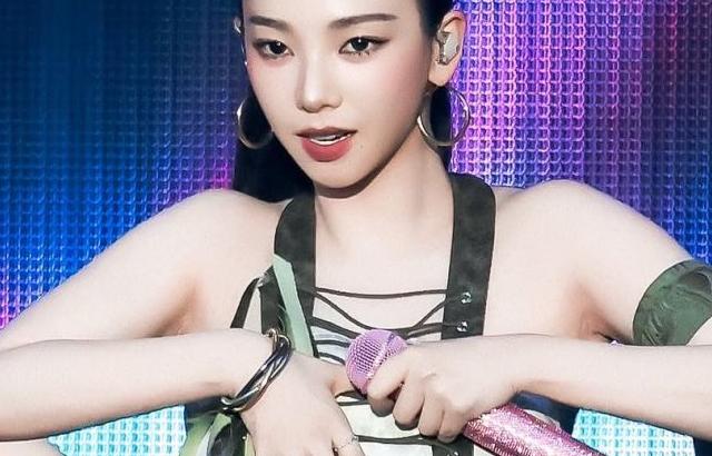 에스파 (aespa) 카리나