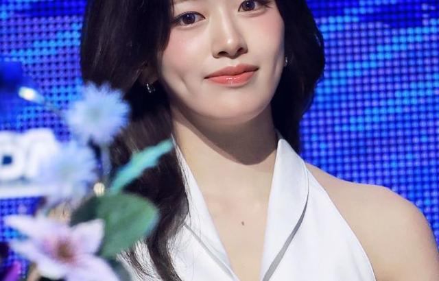 아이브 안유진
