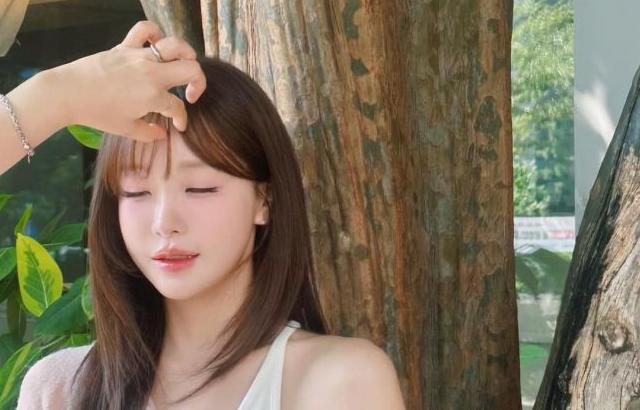 김윤희 아나운서