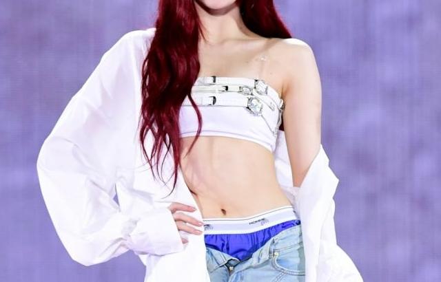 르세라핌-허윤진