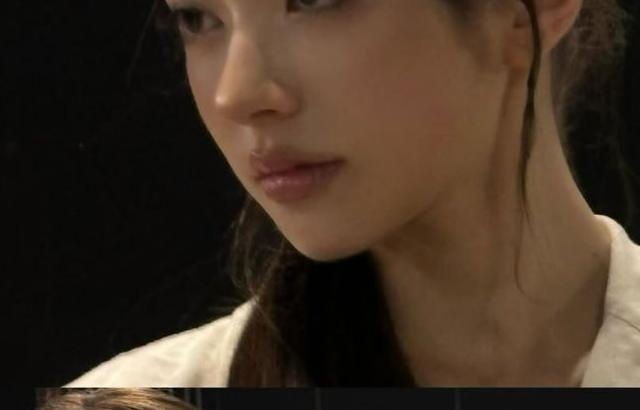 피프티피프티 문샤넬