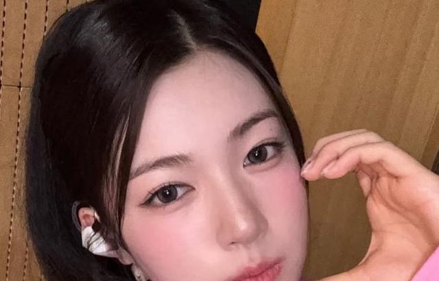 앳하트 서현, 아린