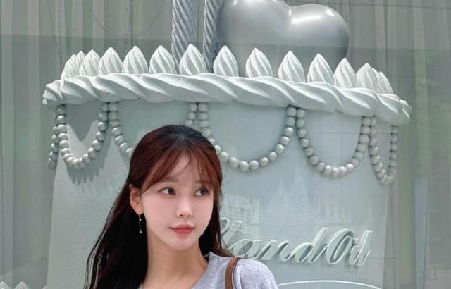 김윤희 아나운서