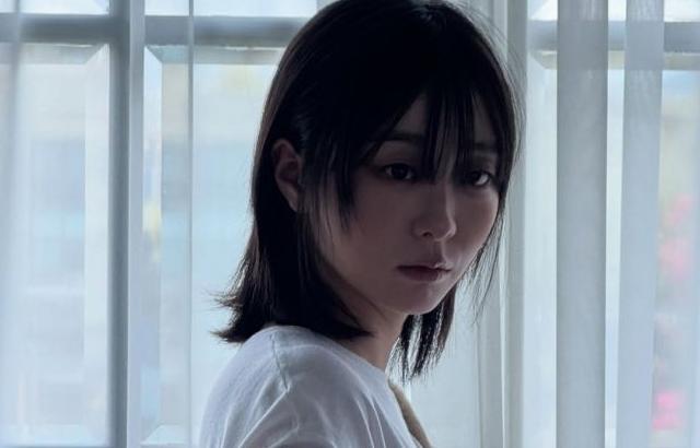 김다미
