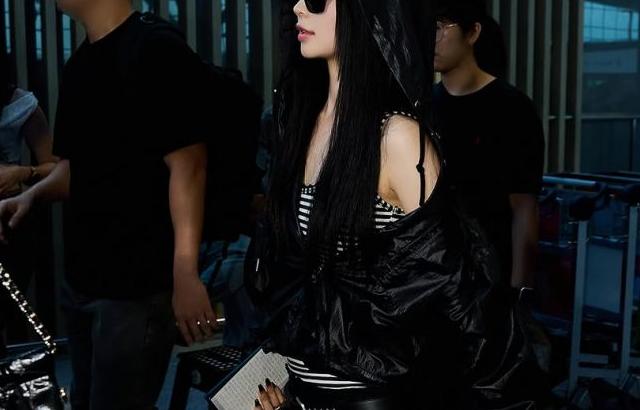 BABYMONSTER (베이비몬스터) 아사