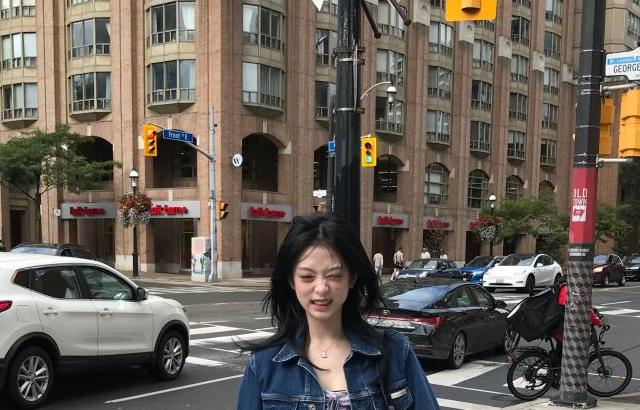 베이비몬스터 아현