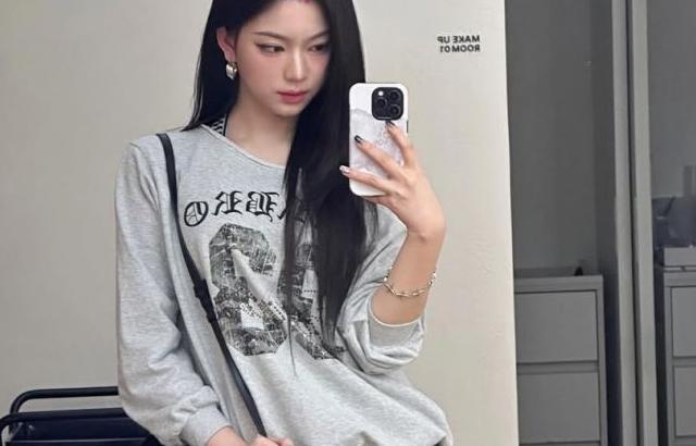 STAYC (스테이씨) 아이사