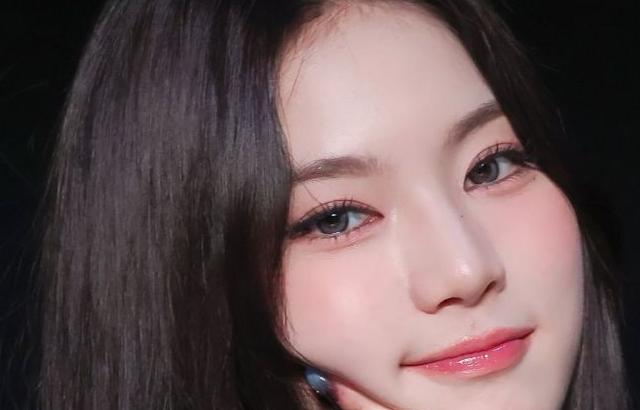 스테이씨 아이사