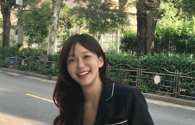 김윤희 아나운서