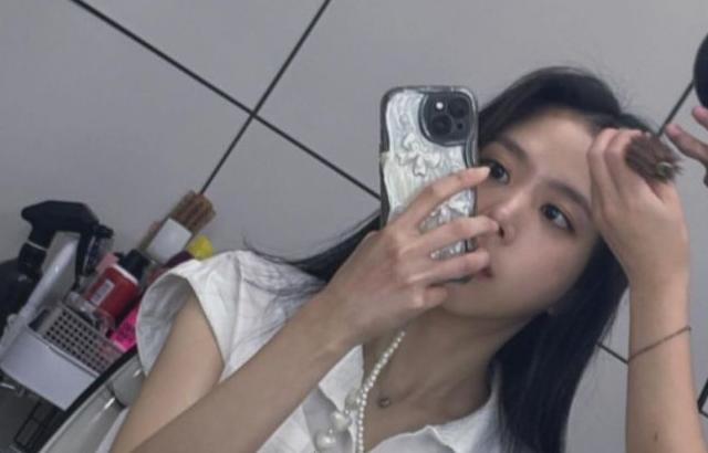 김지성