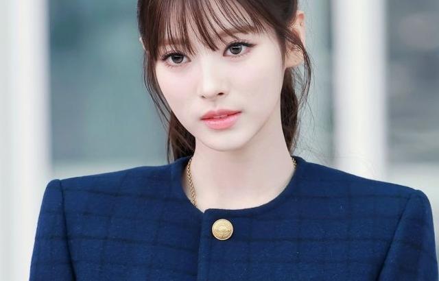 파리로 출국하는 미야오 안나