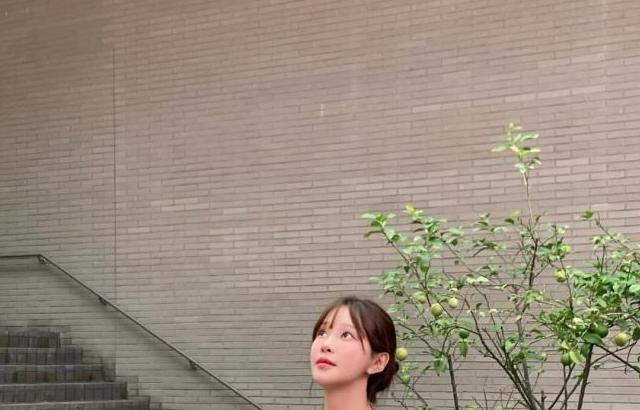 김윤희 아나운서
