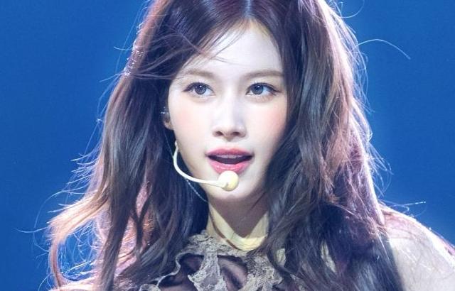 트와이스 사나