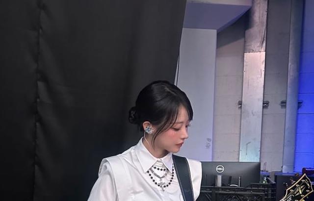 QWER 히나