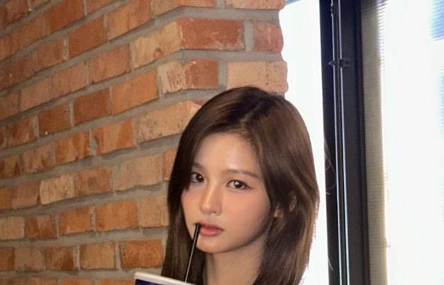 NMIXX (엔믹스) 설윤