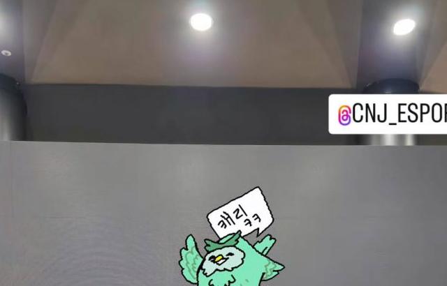 천시아 캐스터
