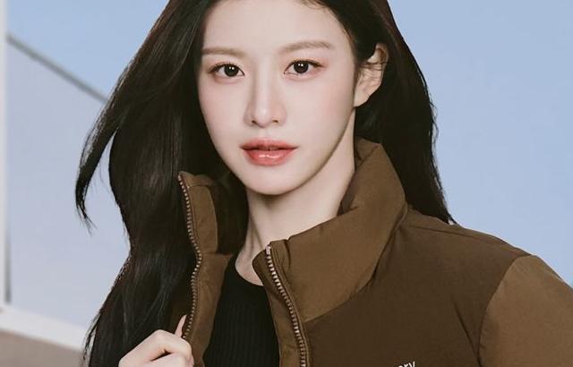 고윤정 디스커버리/ 인별
