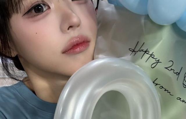 QWER 히나