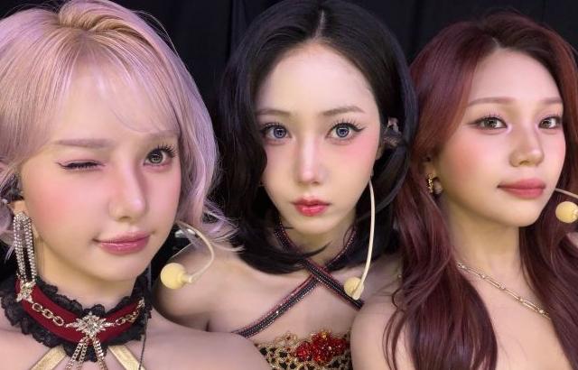은하 신비 엄지 VIVIZ비비지 2025월드투어 [NEW LEGACY] in HONG KONG DAY2