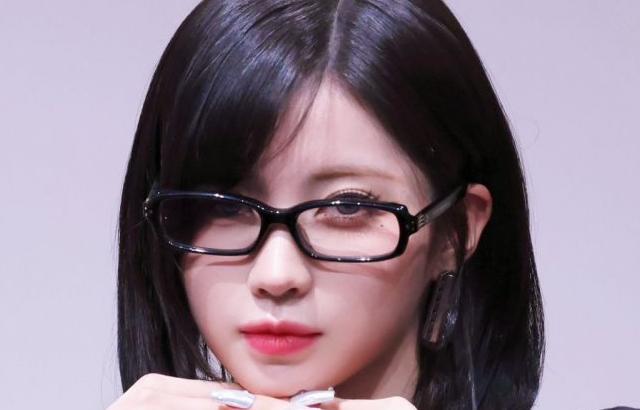 베이비몬스터 아사
