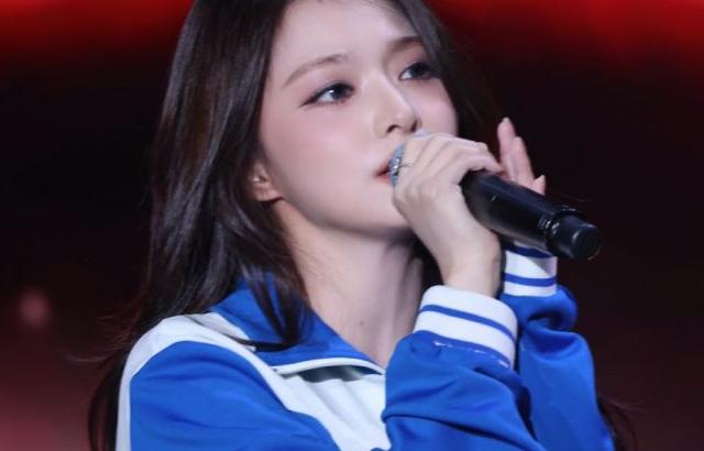 프로미스나인 이나경