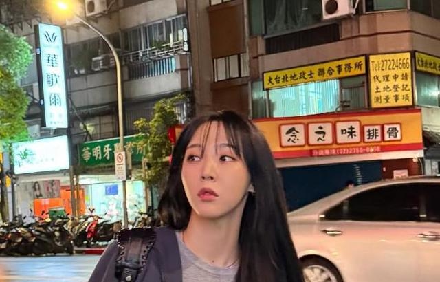 마마무 문별 SNS