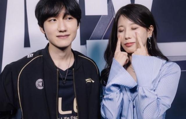 지선좌 박지선(w.피넛)