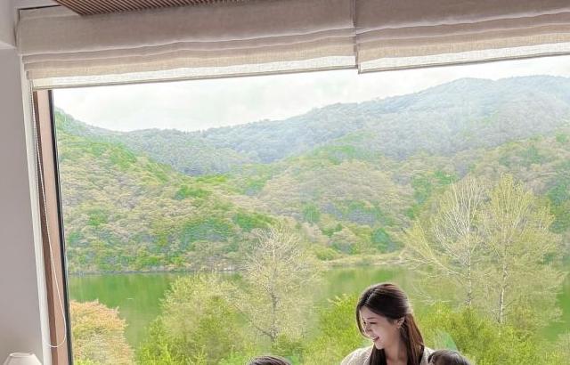 남윤선 기상캐스터