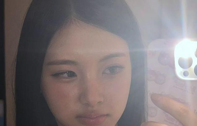 베이비돈크라이 이현