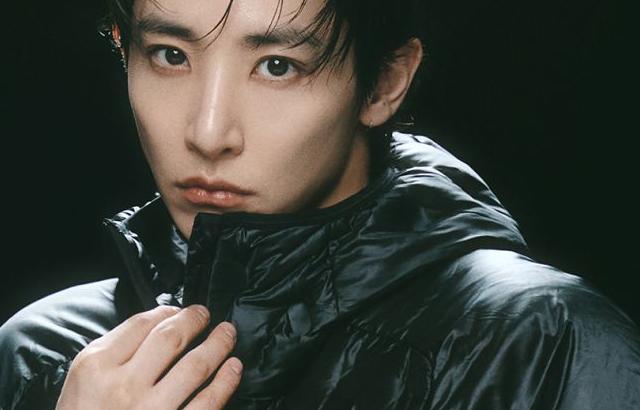 배우 이수혁, 잡지 보그(VOGUE) 12월호 다이나핏 화보.JPG