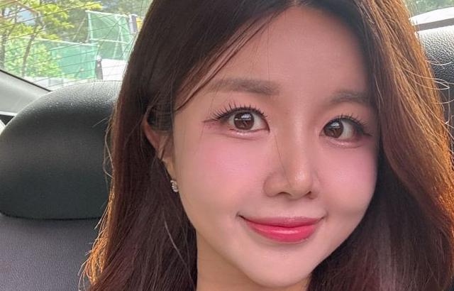 남윤선 기상캐스터