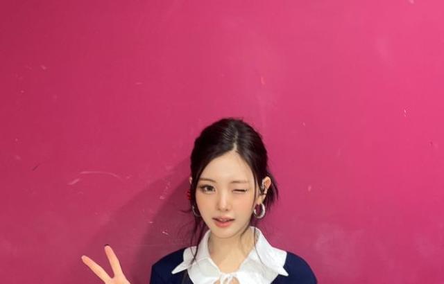 베이비돈크라이 이현