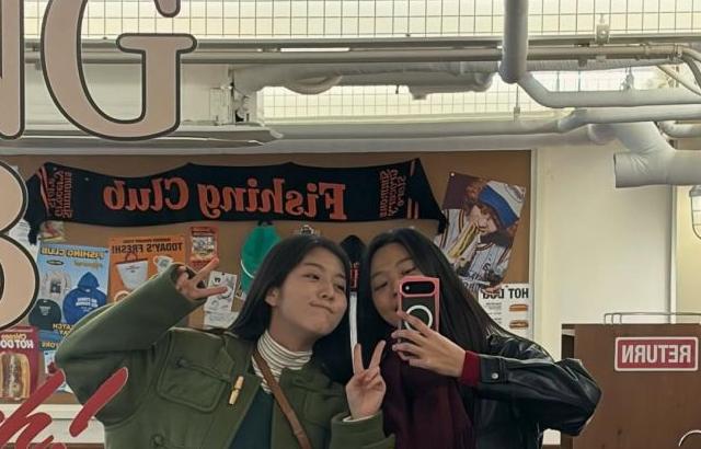 김설현 인별 with 신은수