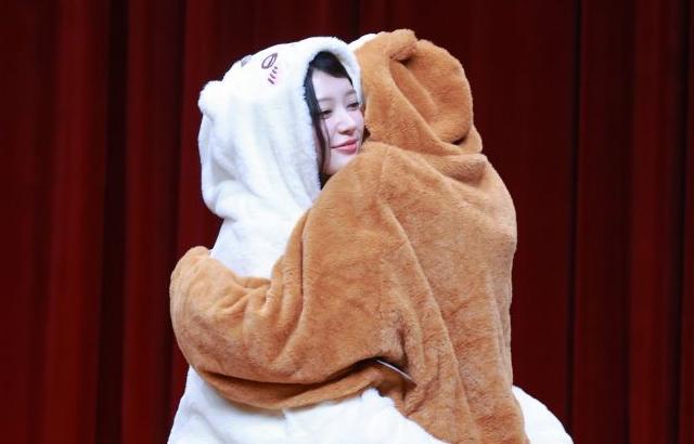 아일릿 원희 모카