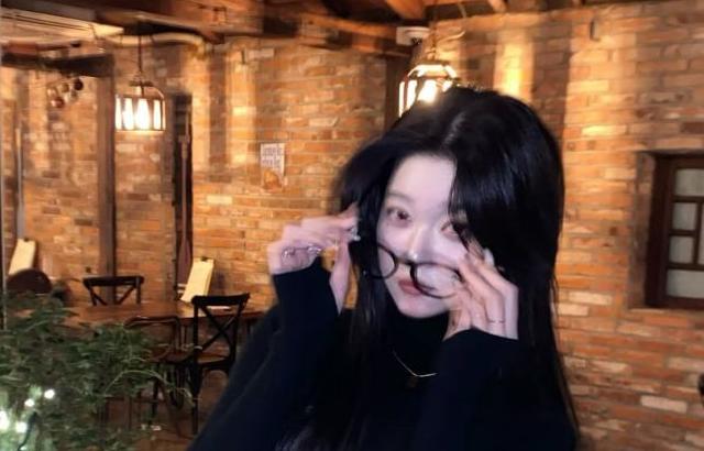 Billlie (빌리) 츠키