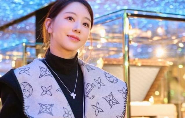 황유주 아나운서