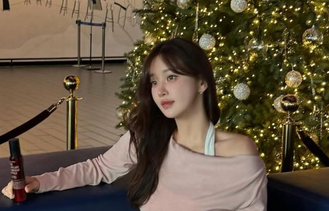 김윤희 아나운서