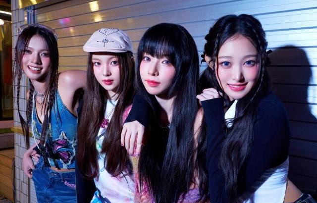 #SAYMYNAME 3RD EP ALBUM [&Our Vibe] Arcade Rush: #teamALIEN