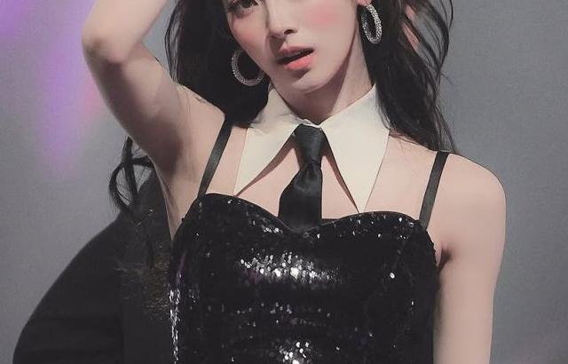 MEOVV (미야오) 안나