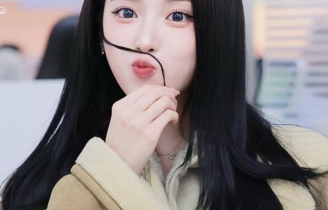 NMIXX (엔믹스) 지우